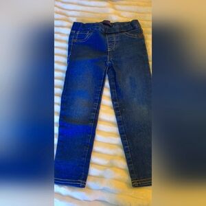 4T girls Levi skinny jeans